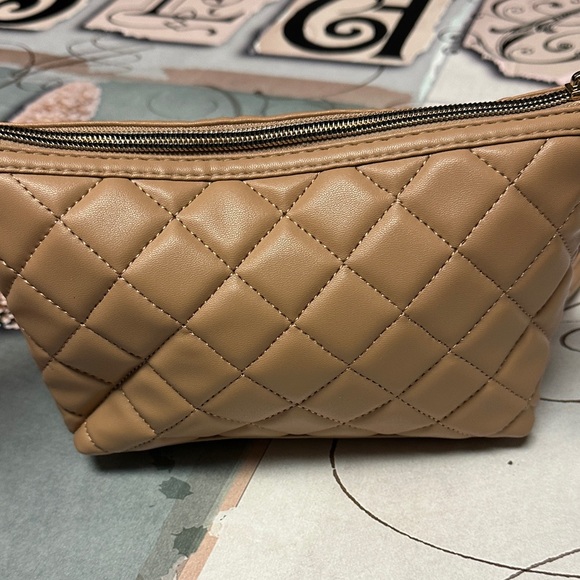 Joan & David Quilted Tan Wristlet - Picture 3 of 4